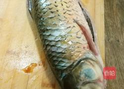 油炸爆腌鱼的做法图解1