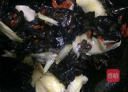 木耳炒白菜的做法图解12