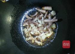 老干妈辣炒鱿鱼须的做法图解7