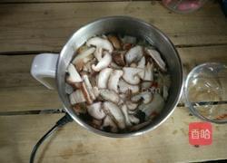 教你用泡面机做成好喝的汤的做法图解5