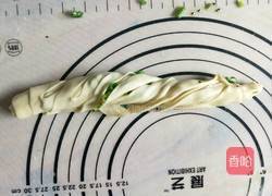 葱香鸡蛋千层饼的做法图解12