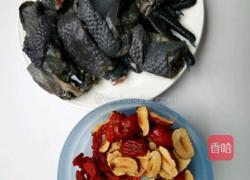 红枣枸杞乌鸡汤的做法图解1