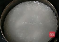 椰汁香芒西米露的做法图解1