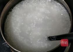 椰汁香芒西米露的做法图解2