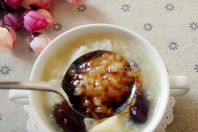 撒上红糖吃更美味。