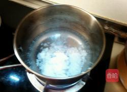 火腿鲜虾粥的做法图解2