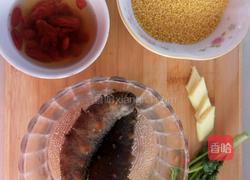 小米海参粥的做法图解1