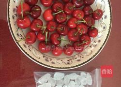 冰糖樱桃的做法图解1