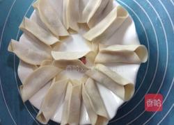脆香锅贴的做法图解5