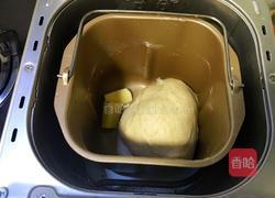 蜂蜜面包的做法图解2