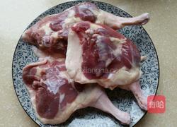 红烧鸭腿的做法图解1