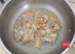 黄豆猪蹄汤的做法图解2