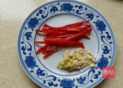 芹菜炒面筋的做法图解3