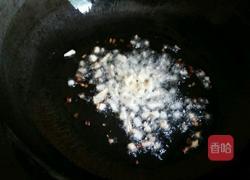 芹菜炒面筋的做法图解5