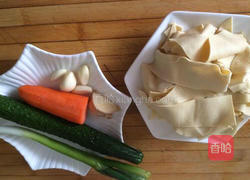 麻辣豆皮的做法图解1