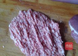 香菇猪肉水饺的做法图解1