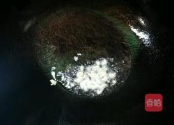 紫苏炒黄瓜的做法图解3