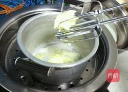 牛奶巧克力慕斯的做法图解4