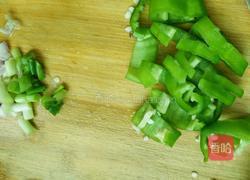 啤酒笋烧鸭的做法图解3