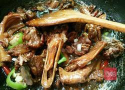 啤酒笋烧鸭的做法图解10