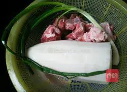 Illustration of how to make white radish soup 1