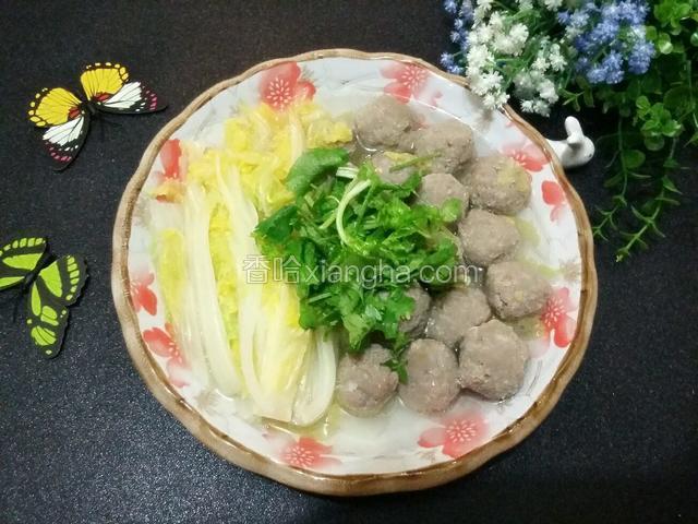 撒上香菜，成品图。