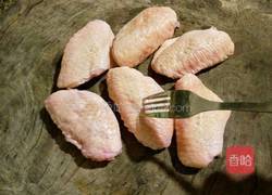 蜜汁鸡翅的做法图解1