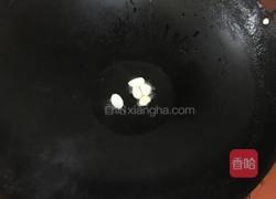 香菇腐竹闷肉的做法图解4