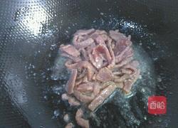 蒜苗炒牛肉的做法图解2