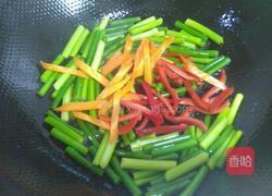 蒜苗炒牛肉的做法图解5