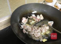 青椒盐煎肉的做法图解3