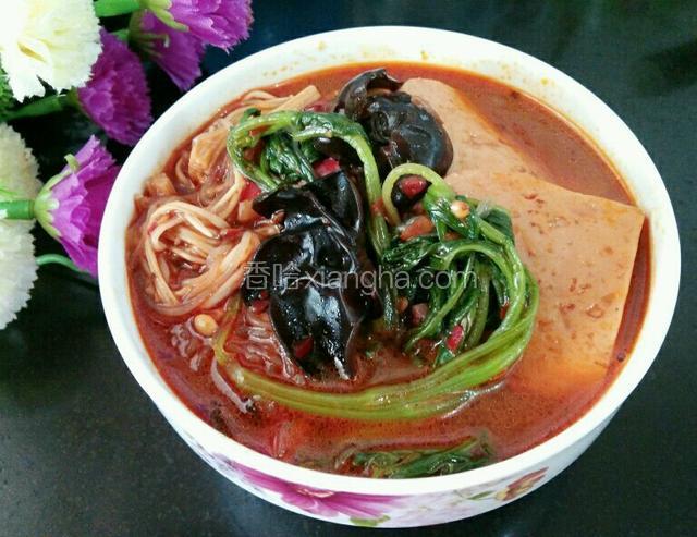 装入碗里，味道好极了，自己做的就是好吃！