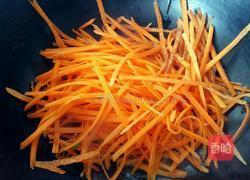 胡萝卜炒菠菜的做法图解4