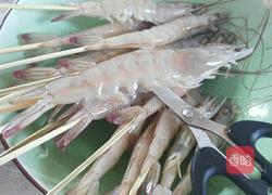 香酥蛋黄虾的做法图解2