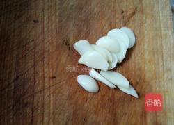 虾仁炒鸡蛋青椒的做法图解4