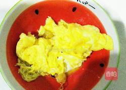 虾仁炒鸡蛋青椒的做法图解6