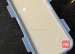 椰丝牛奶小方的做法图解4