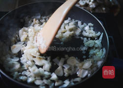 番茄牛肉炖土豆的做法图解2