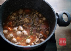 番茄牛肉炖土豆的做法图解3