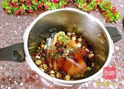 冰糖红烧肘子的做法图解9