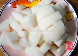 梨藕汁的做法图解1