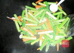 炒芦笋的做法图解11
