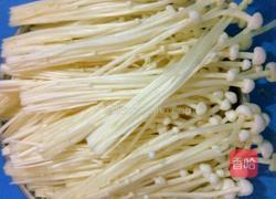 金针菇炒苋菜的做法图解1