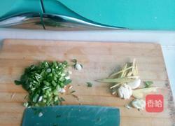 烧黄花鱼的做法图解2