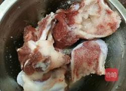 咸骨粥的做法图解1