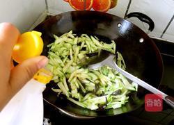 醋溜西葫芦丝的做法图解7