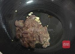 黄瓜炒猪肝的做法图解6