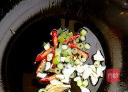 肉沫酱香小土豆的做法图解5