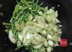 蒜蓉豆角炒茄子的做法图解9