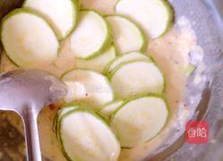 西葫芦小煎饼的做法图解2